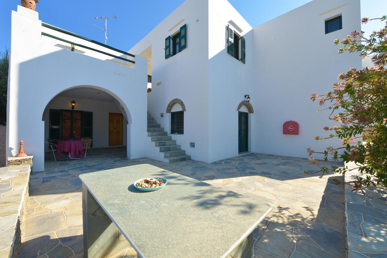 Cyclades Beach Apartments Chrisopigi  Екстериор снимка