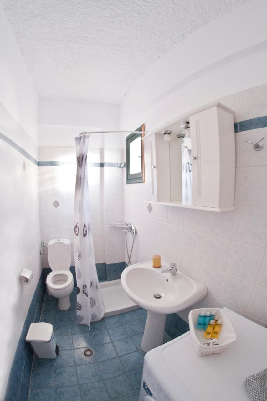 Cyclades Beach Apartments Chrisopigi  Екстериор снимка